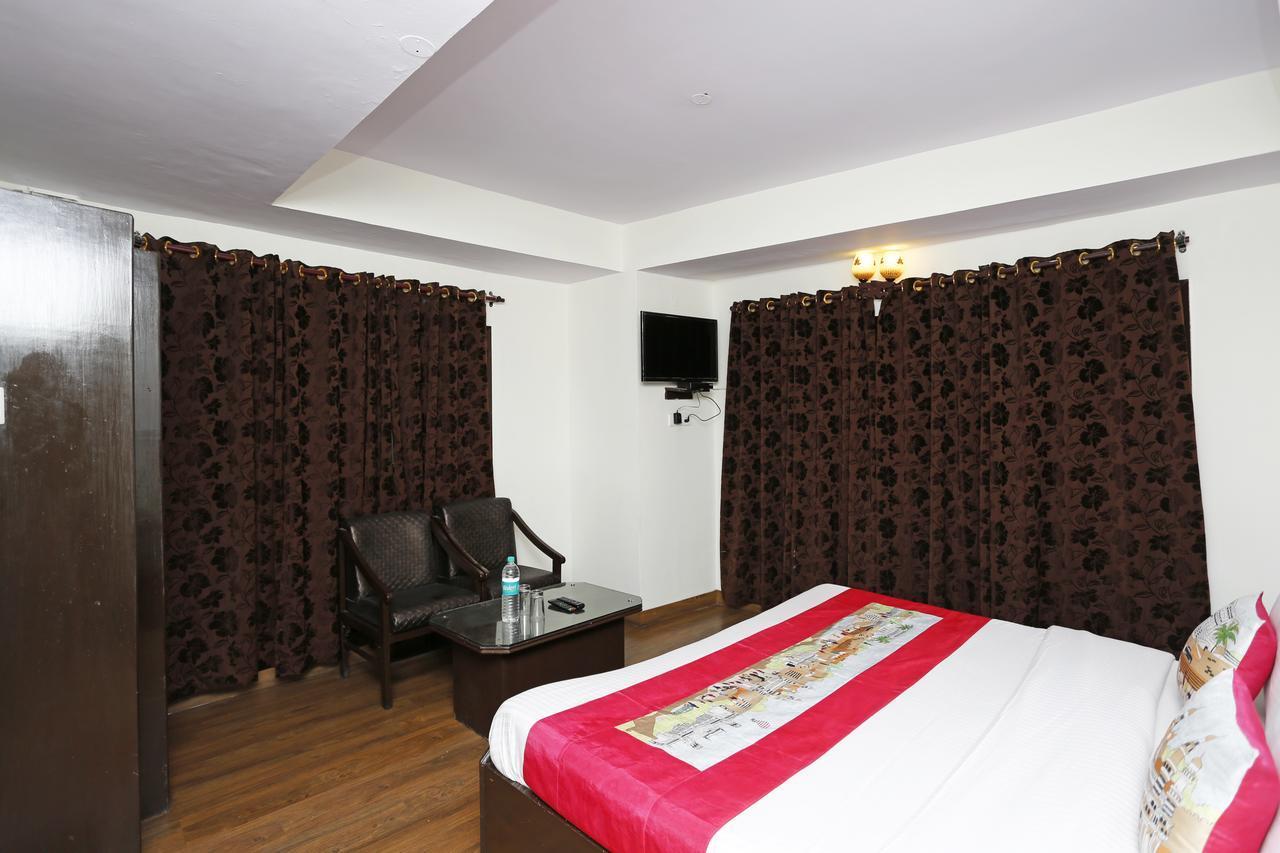 Oyo 3538 Hotel Mahamaya シムラー エクステリア 写真